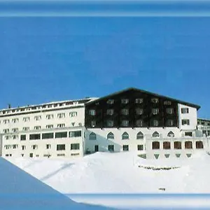 https://hotel-passo-stelvio.it-lombardy.com