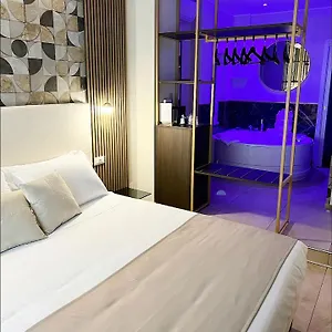 Albadea Suites&jacuzzi Rome